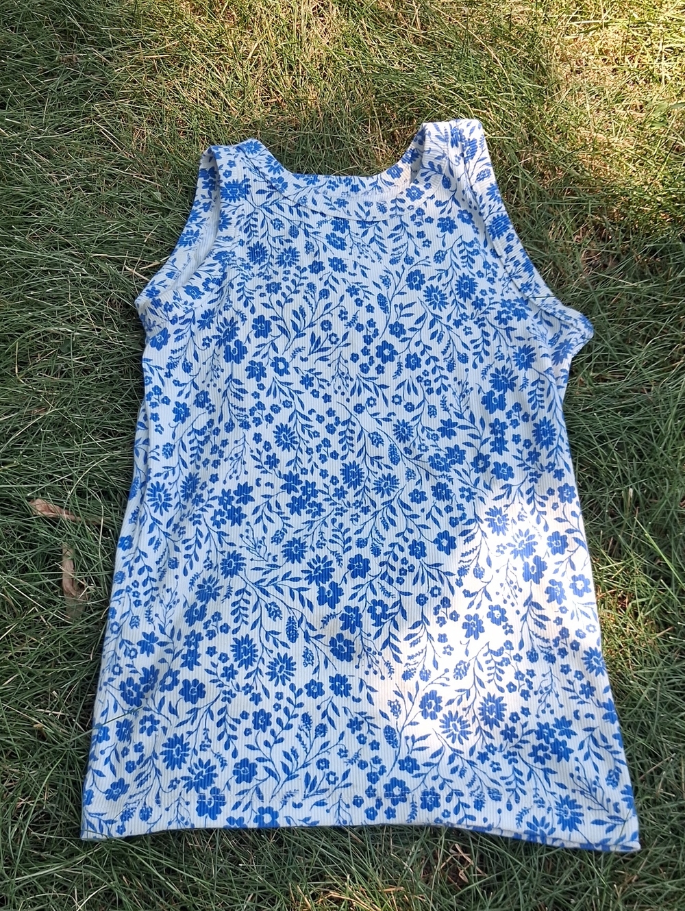 wonder nation Blue and White Floral Tank Top